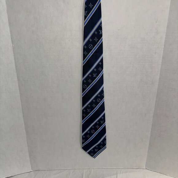 Louis Vuitton Mens Navy Blue Monogram Stripe Silk Tie 100% Handmade Accessory - Picture 1 of 6